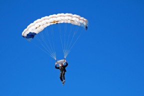 开云体育在线赛事直播-_菜园运动会：乡村振兴中的健康娱乐_，乡村振兴小菜园