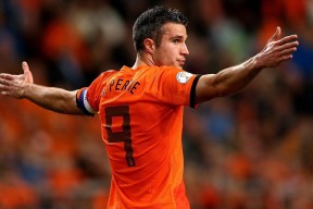 Kering-_户外探险营：打造勇者精神的运动氛围_，户外探险什么意思