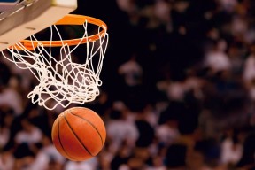 摩洛哥队在巴黎奥运会男足比赛中展现出强大的个人突破能力，摩洛哥男足世界排名