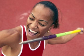 生力啤酒人比赛节奏控制稳定，生力啤酒价格330ml