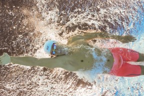 开云备用-_云端极速跑：虚拟空间中挑战极限_，云端超级云