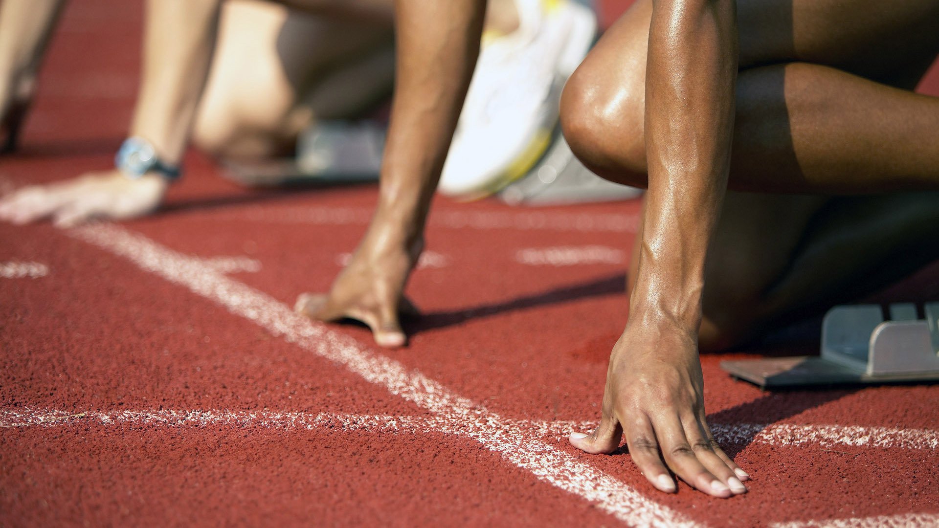 马刺队成功转型,青年队员表现抢眼,马刺队2021